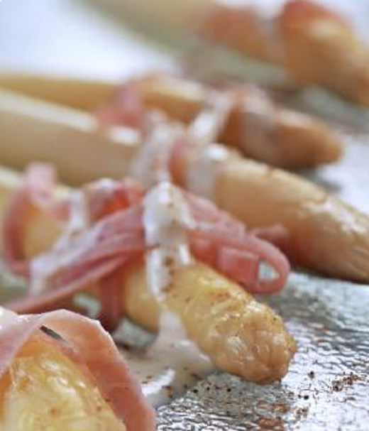 Aspargus Philippus bereid met Blond bier